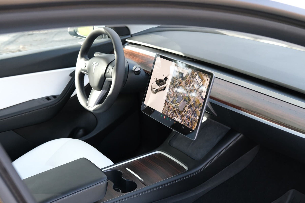 #wood_ebony #generation_generation-2